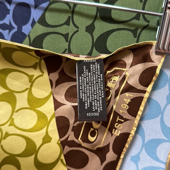 Unique COACH Multi color silk scarf. - Picture 7 of 8